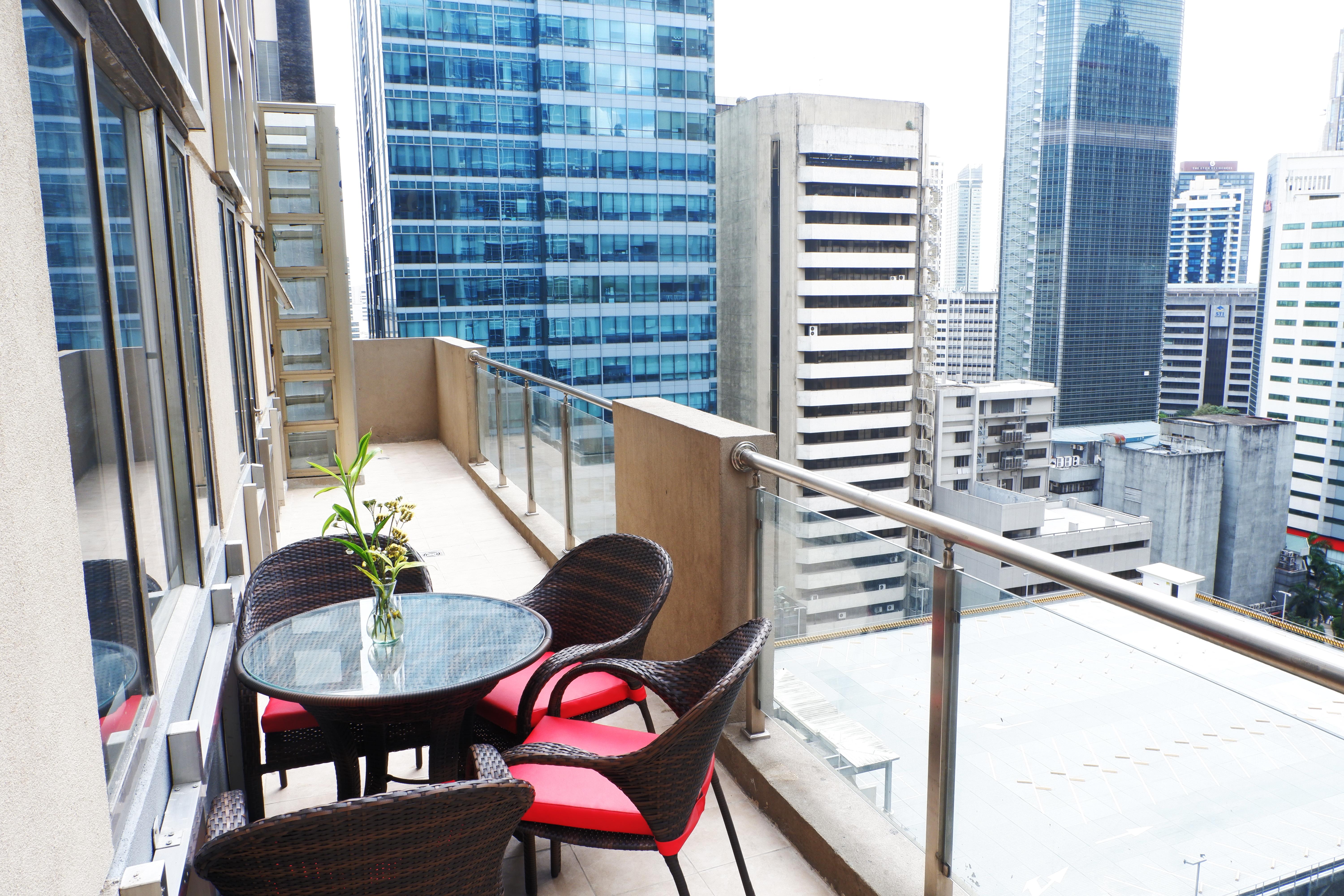 Valero Grand Suites By Swiss-Belhotel Makati City Zewnętrze zdjęcie