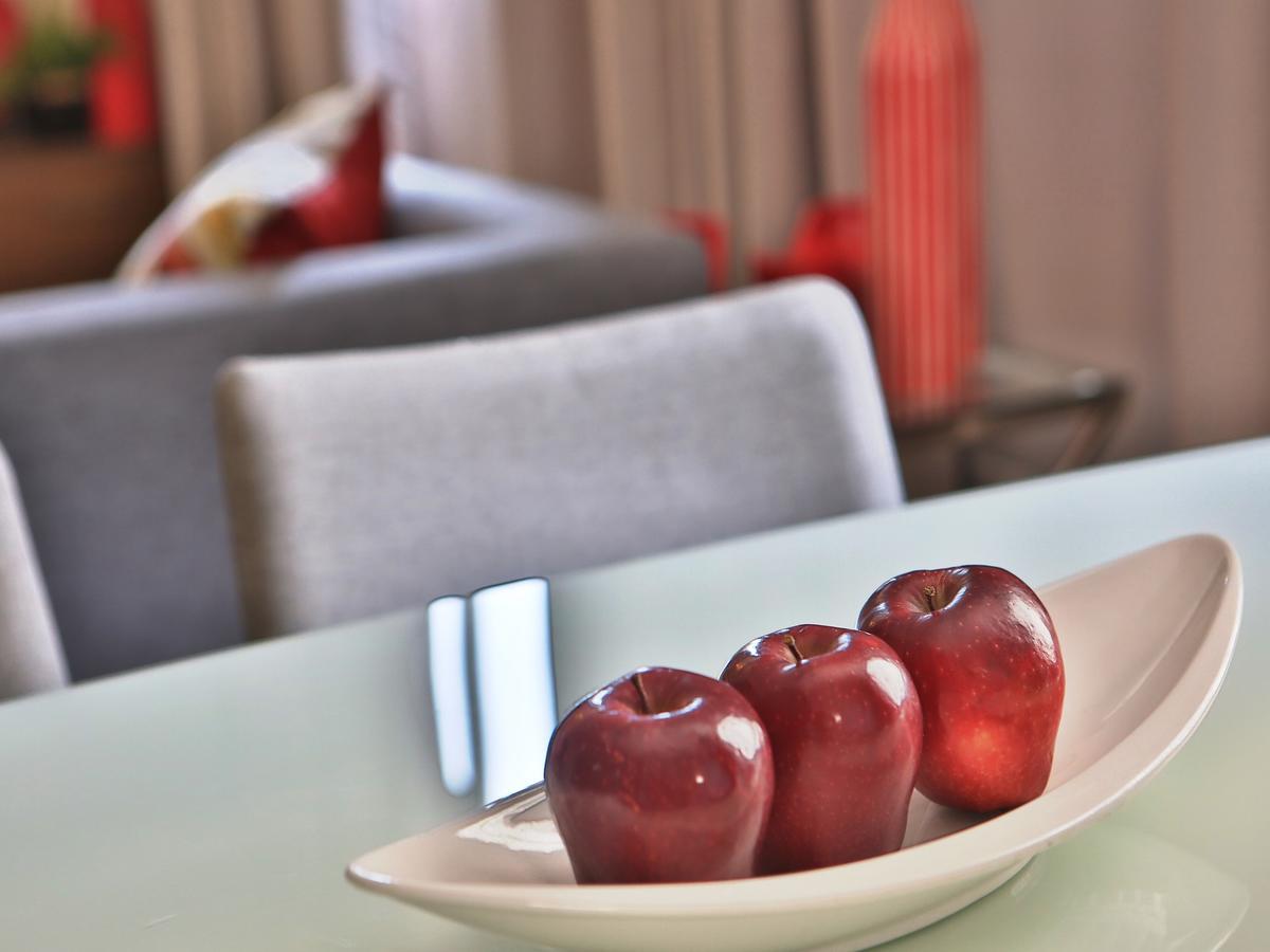 Valero Grand Suites By Swiss-Belhotel Makati City Zewnętrze zdjęcie